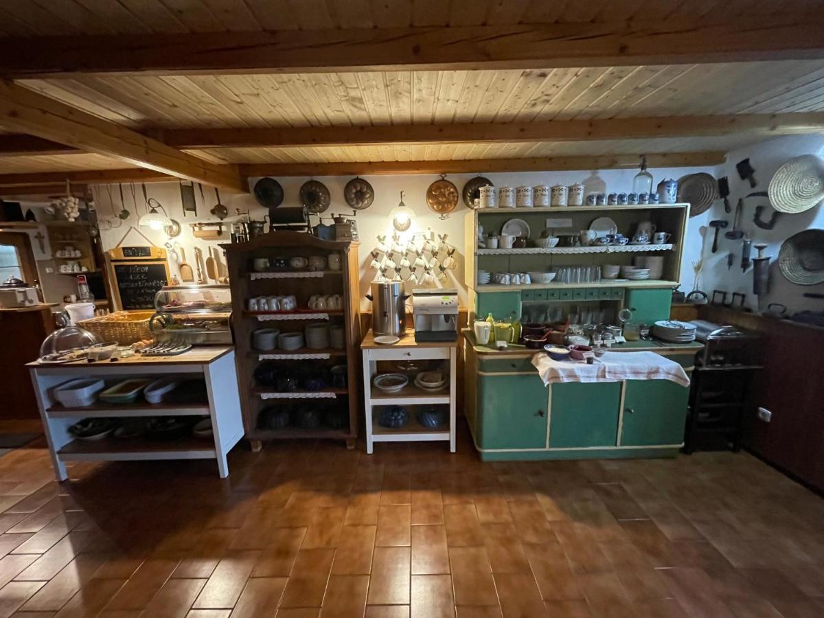 Pension Hones Horska Kvilda Buitenkant foto