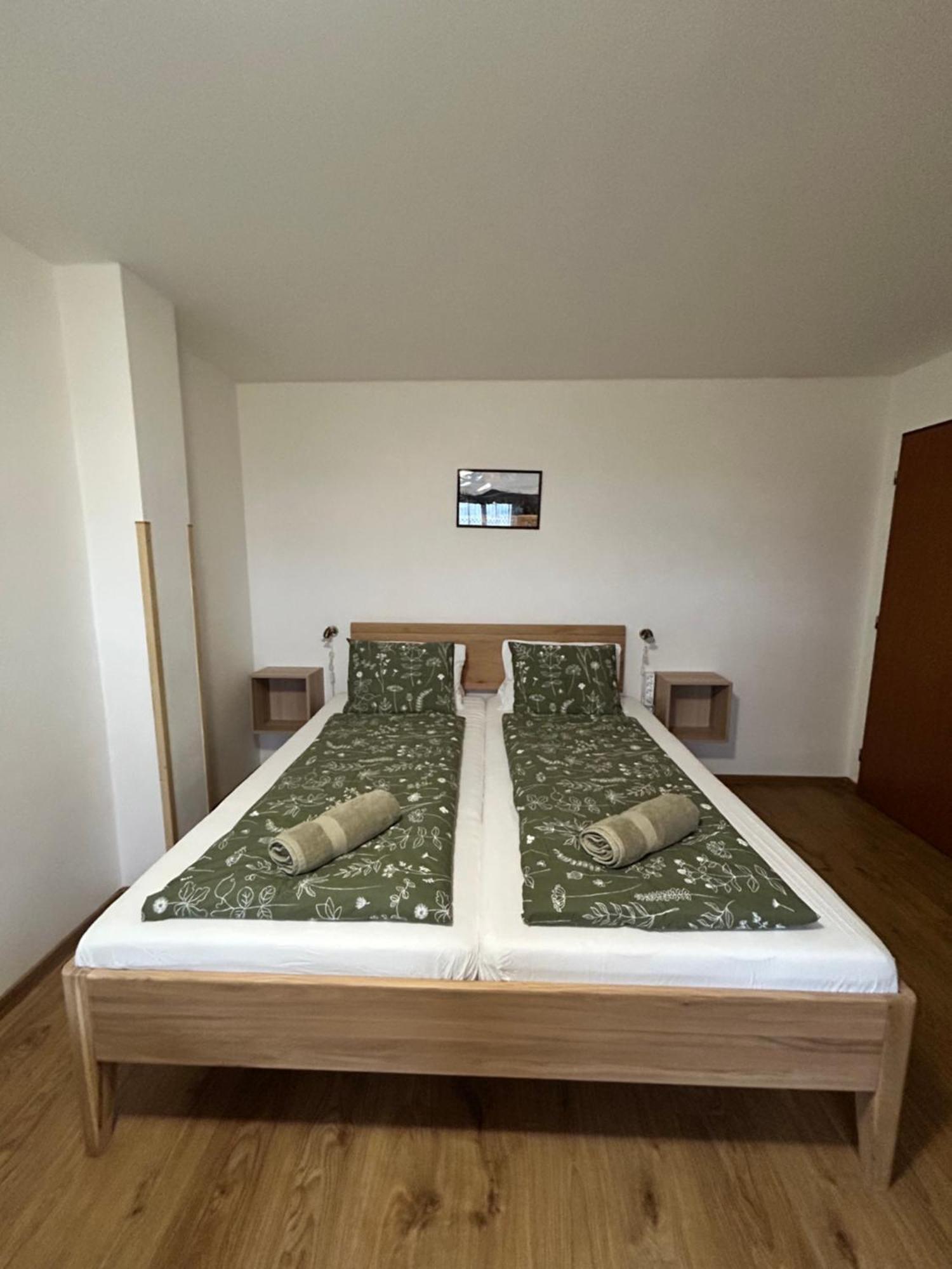 Pension Hones Horska Kvilda Buitenkant foto
